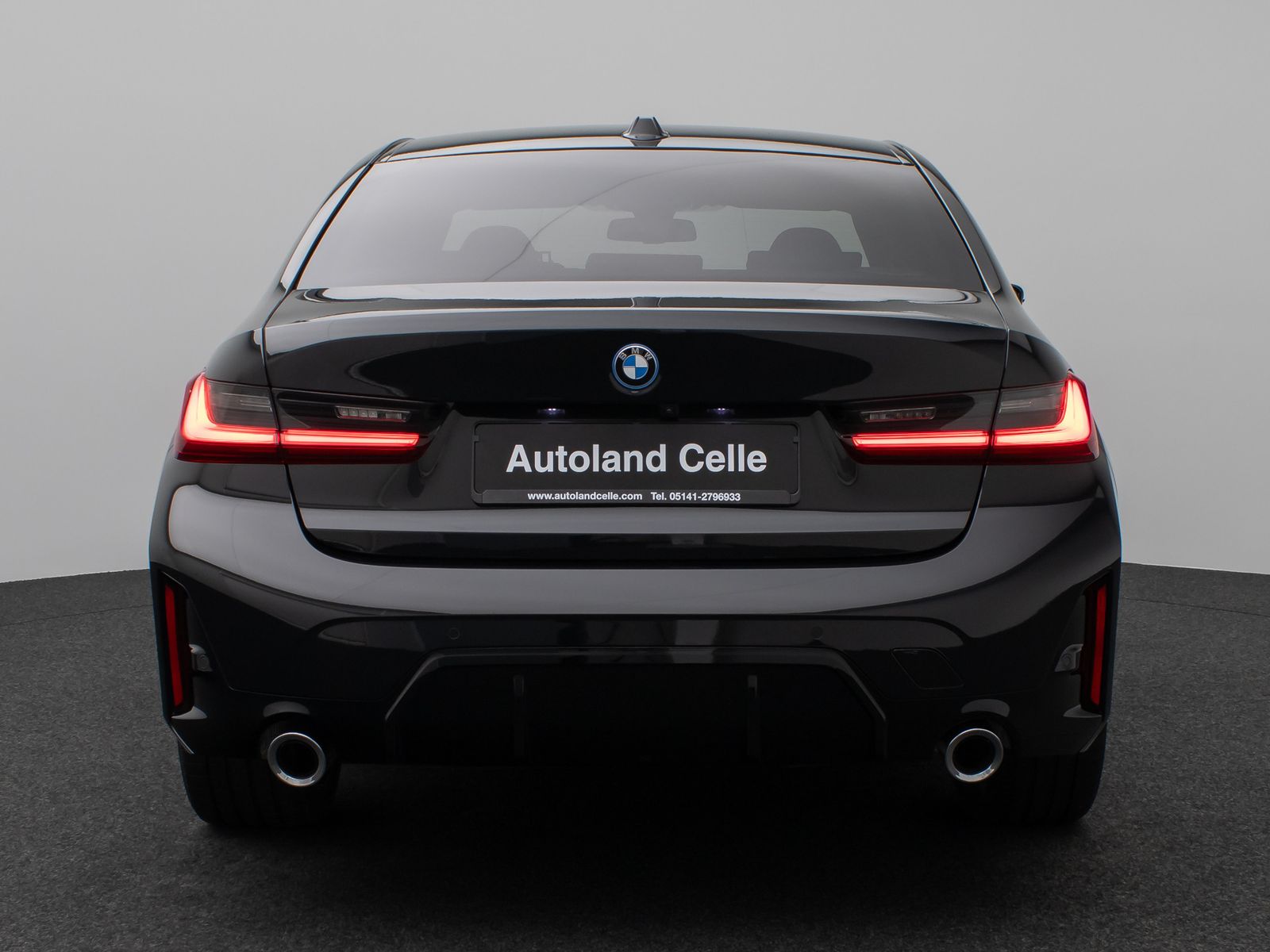 Fahrzeugabbildung BMW 330e M Sport 360°HUD DAB H/K Alarm ParkAs 19Zoll