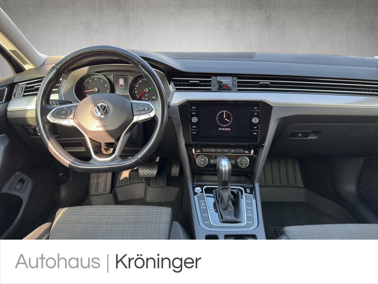 Volkswagen Passat Variant Business AHK Navi Privacy
