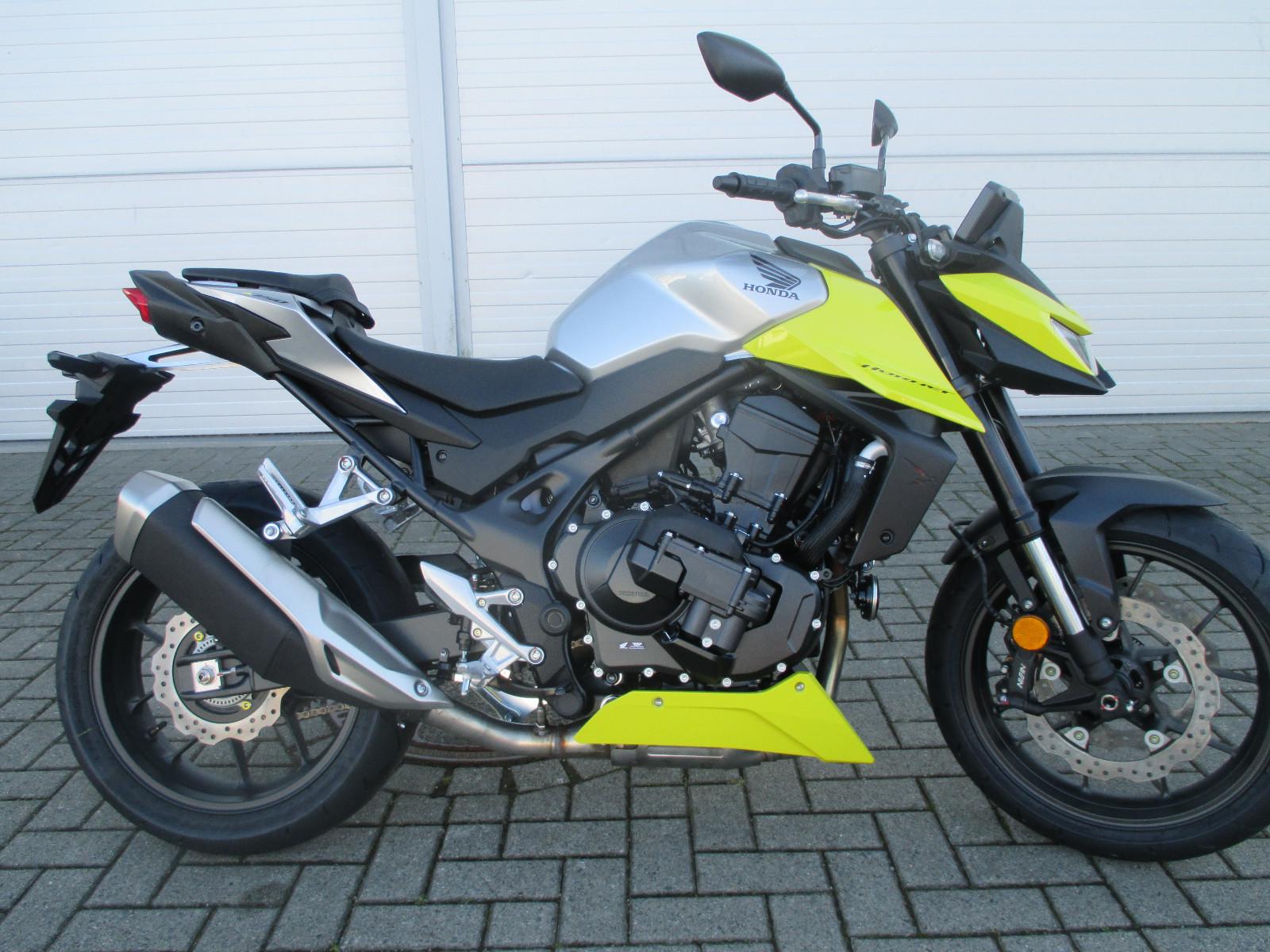 Honda CB750 Hornet E-Clutch