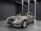Mercedes-Benz E 350 T CDI Avantg. /LEDER/ PANO/DISTRONIC/AHK/ - Mercedes-Benz E 350: Kombi, Cdi