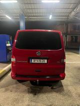 Volkswagen T5 Kombi - Volkswagen T5 Kombi aus 2012