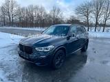 BMW X5 xDrive30d 265PS ///M-Sport PANO*Laserlicht*5D - schwarze BMW X5