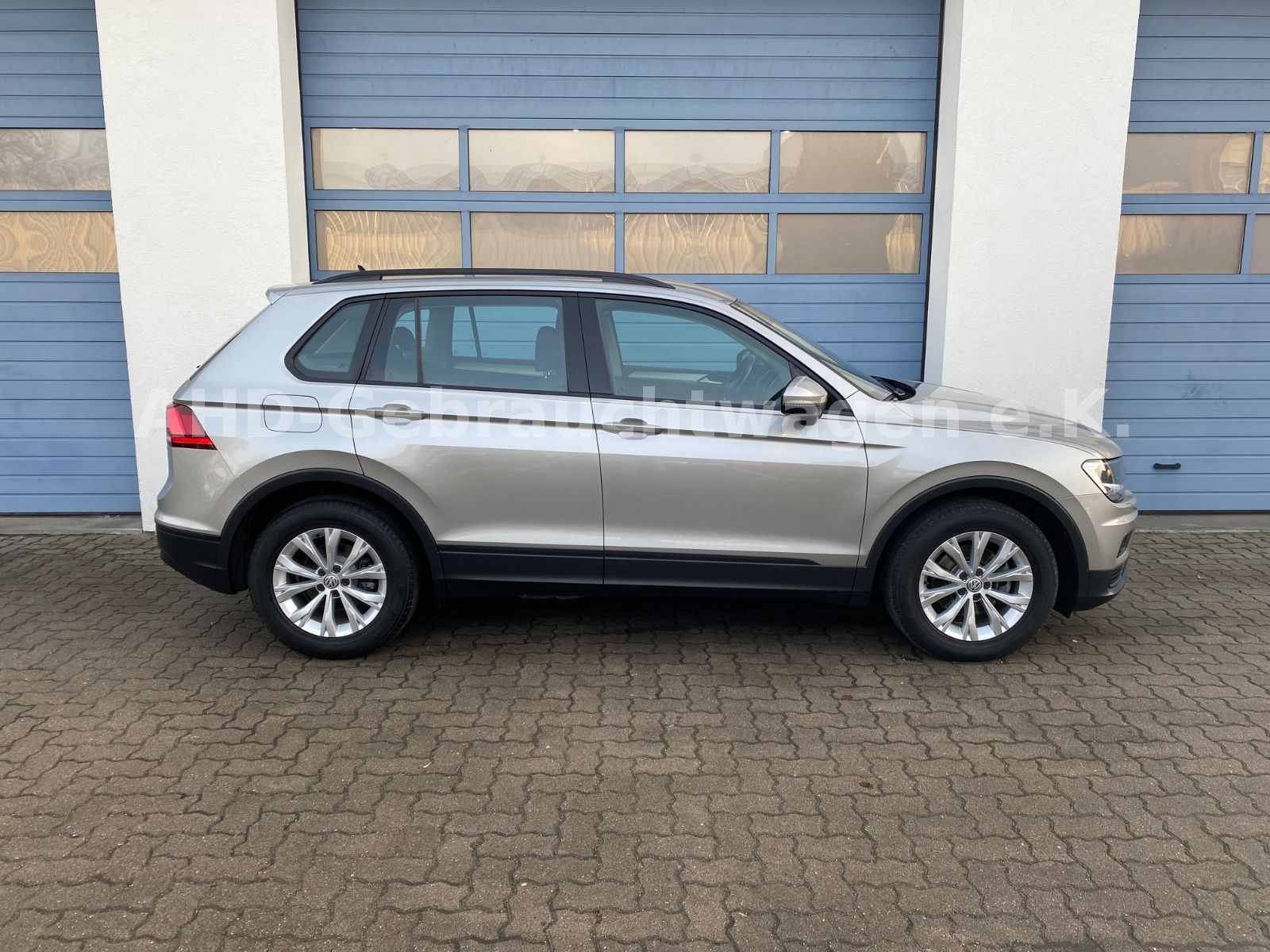 Fahrzeugabbildung Volkswagen Tiguan 1.4 TSI DSG