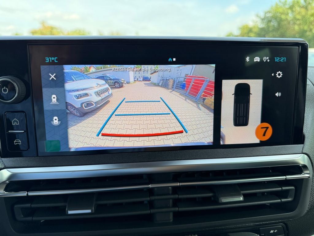 Fahrzeugabbildung Citroën Spacetourer M Diesel 180 Autm. Plus