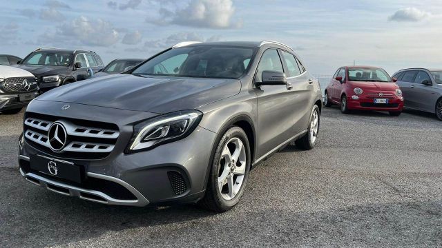 Mercedes-Benz GLA 180 Sport auto