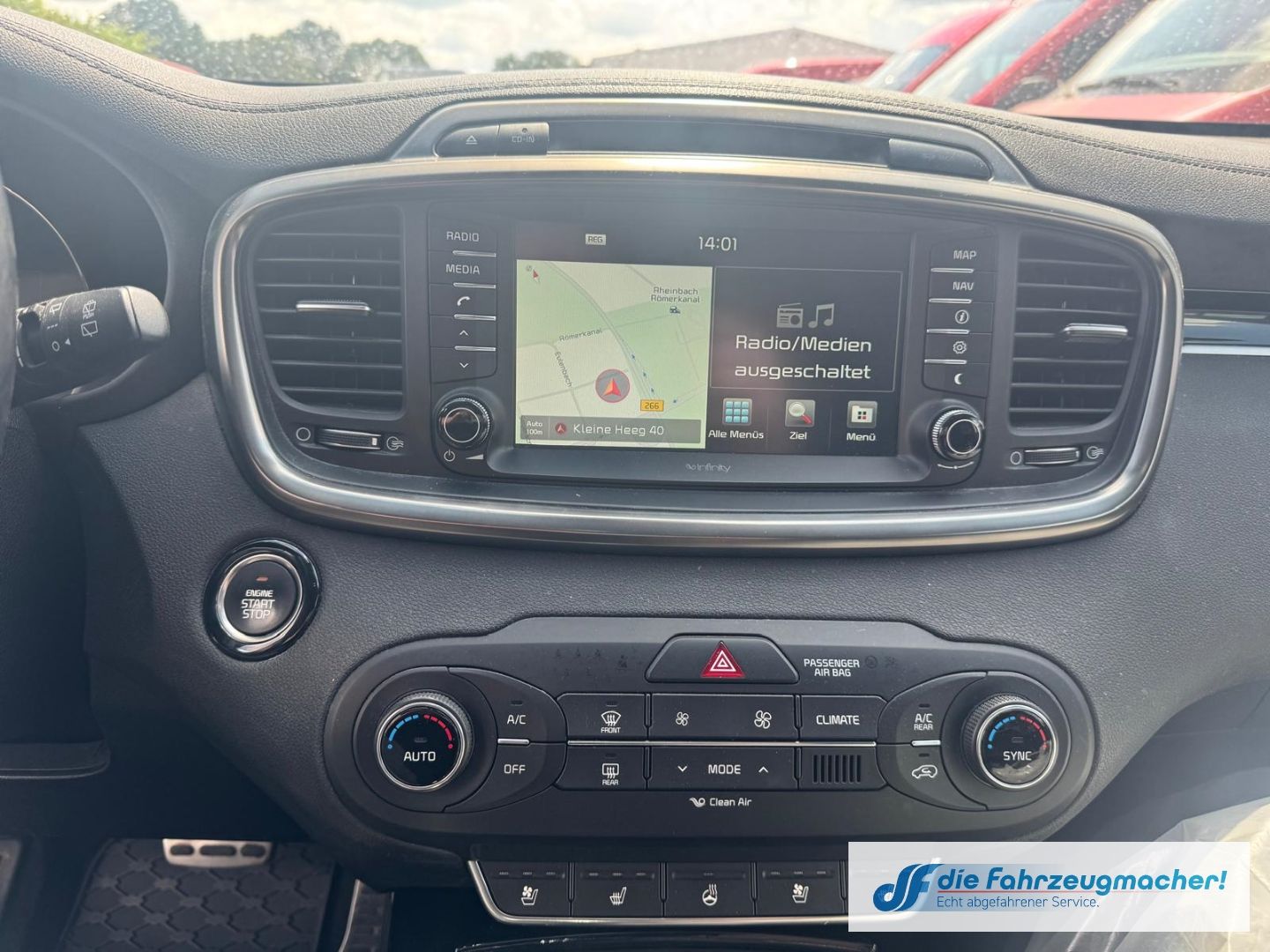 Fahrzeugabbildung Kia Sorento Platinum Edition 4WD 7-Sitzer *MOTORSCHA