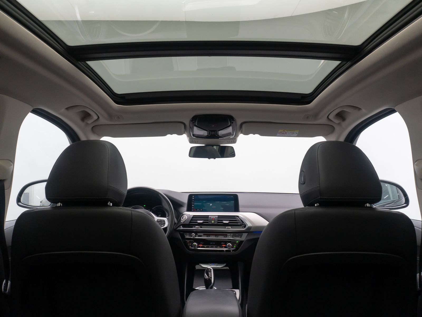 Fahrzeugabbildung BMW X3 xD30i Luxury Line AHK Panorama HUD DAB 21Zoll