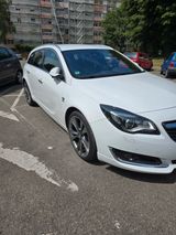 Opel Insignia CT Country Tourer 2.0 CDTI 120kW A ... - Opel Insignia CT von privat