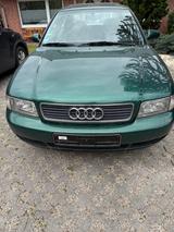 Audi A4 1.6 - - Audi A4 aus 1997: 1.6
