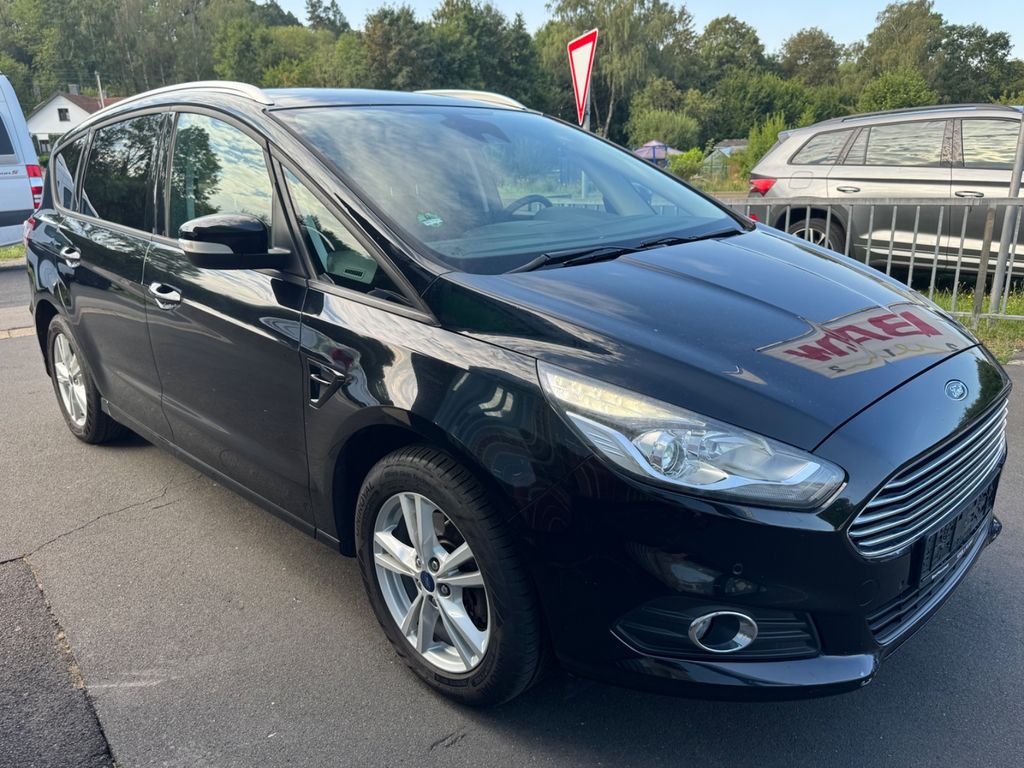 Image of Ford S-Max