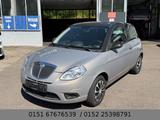 Lancia Ypsilon 1.4 8V Oro TÜV NEU PANO - Lancia Ypsilon mit Schiebedach