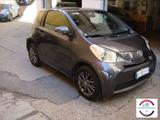 Toyota TOYOTA - iQ - 1.0 CVT Lounge - Toyota IQ: Automatik
