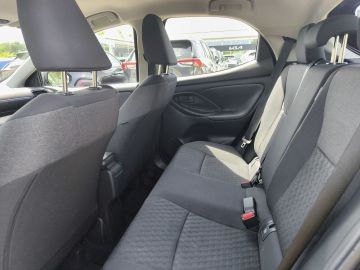 Toyota Yaris - 11