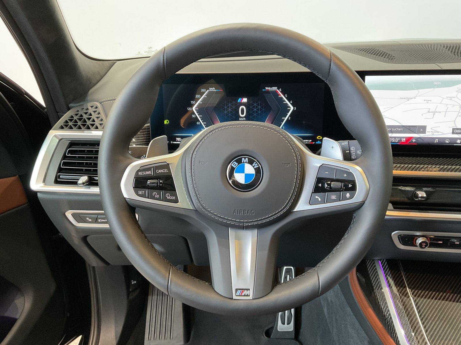 Fahrzeugabbildung BMW X7 xDrive40d Komfortsitze vorn, Standheizung