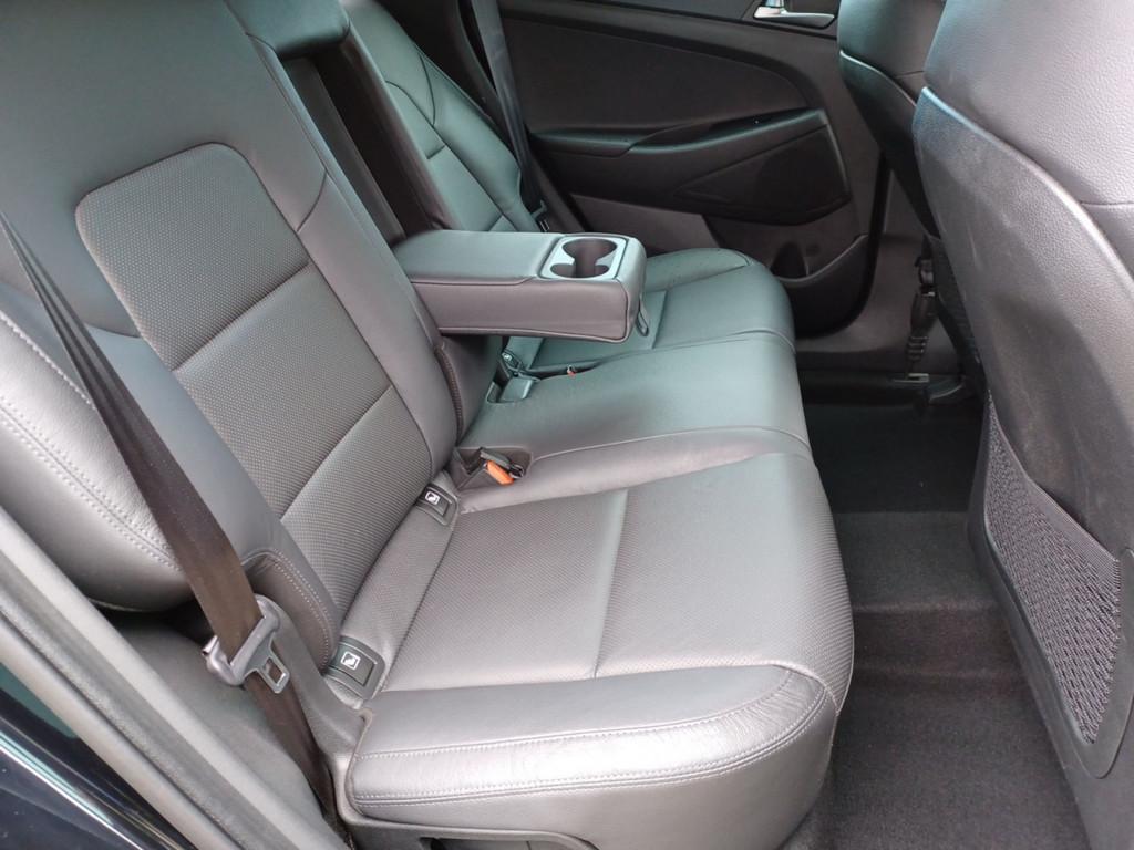 Hyundai Tucson Lederpolster PDC SHZ LEDER KAMERA NAVI