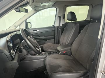 Volkswagen Caddy Maxi 2.0TDI DSG STYLE LED NAV ACC FLÜGEL
