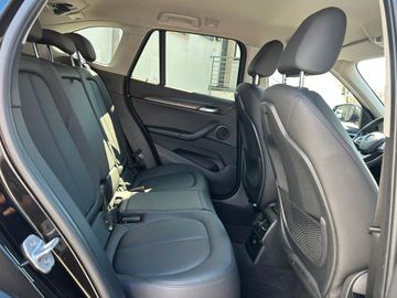 BMW X1 - 11