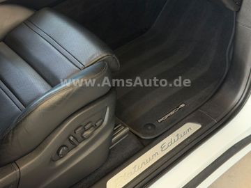 Porsche Cayenne - 11