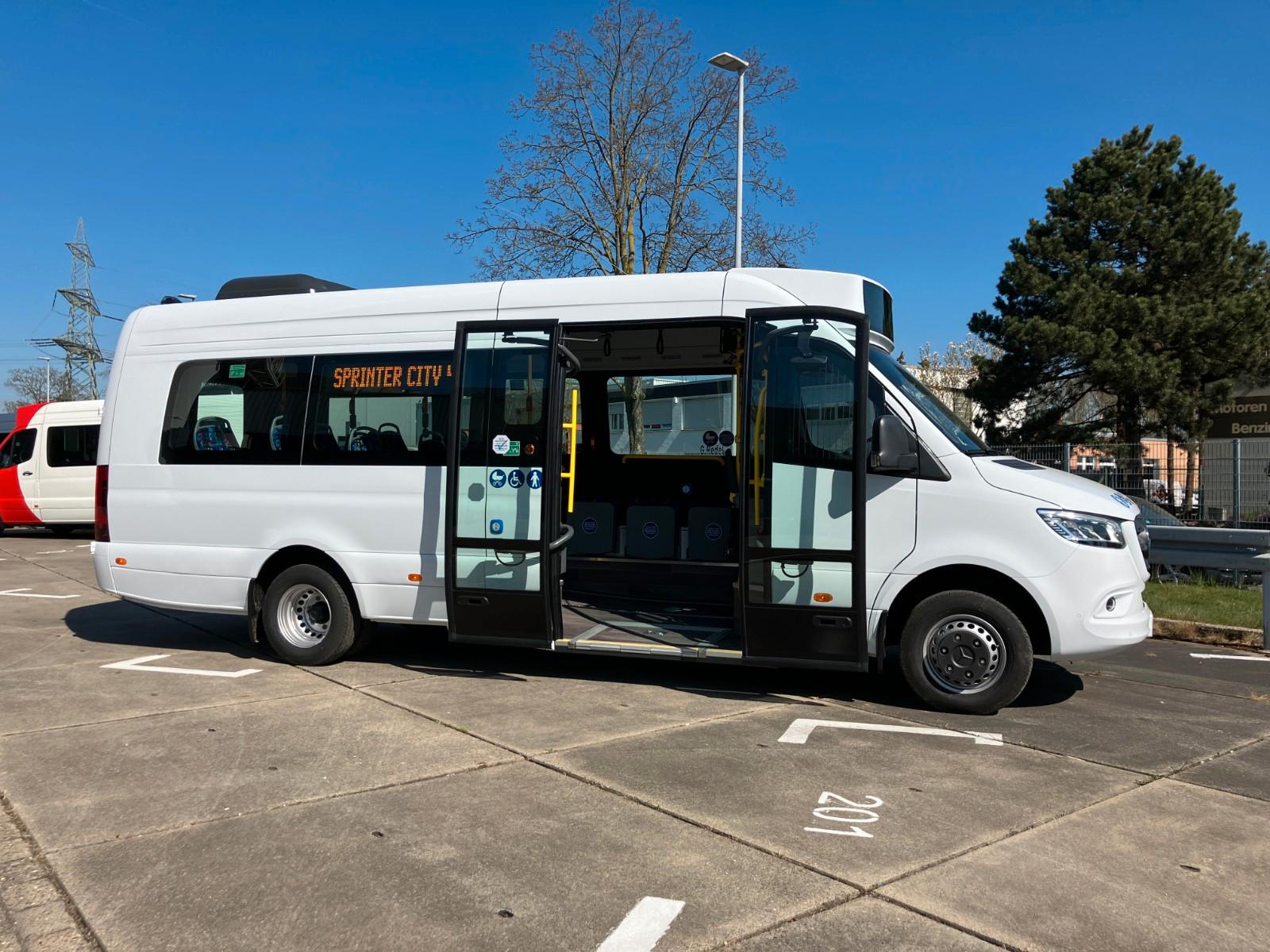 Mercedes-Benz Sprinter City 45 | 2026 | Stadtbus Niederflur
