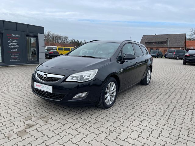 OPEL Astra J 1.7 CDTI Sports Tourer AHK TÜV NEU