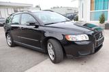 Volvo V50 1.6D DRIVe Momentum Momentum - gebrauchte Volvo V50 aus dem Jahr 2010