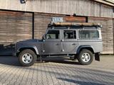 Land Rover Defender 110 TD4 Station Wagon SE SE - Land Rover Defender von privat