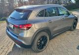 Mercedes-Benz GLA 250 e DCT - - Mercedes-Benz GLA 250: Silber