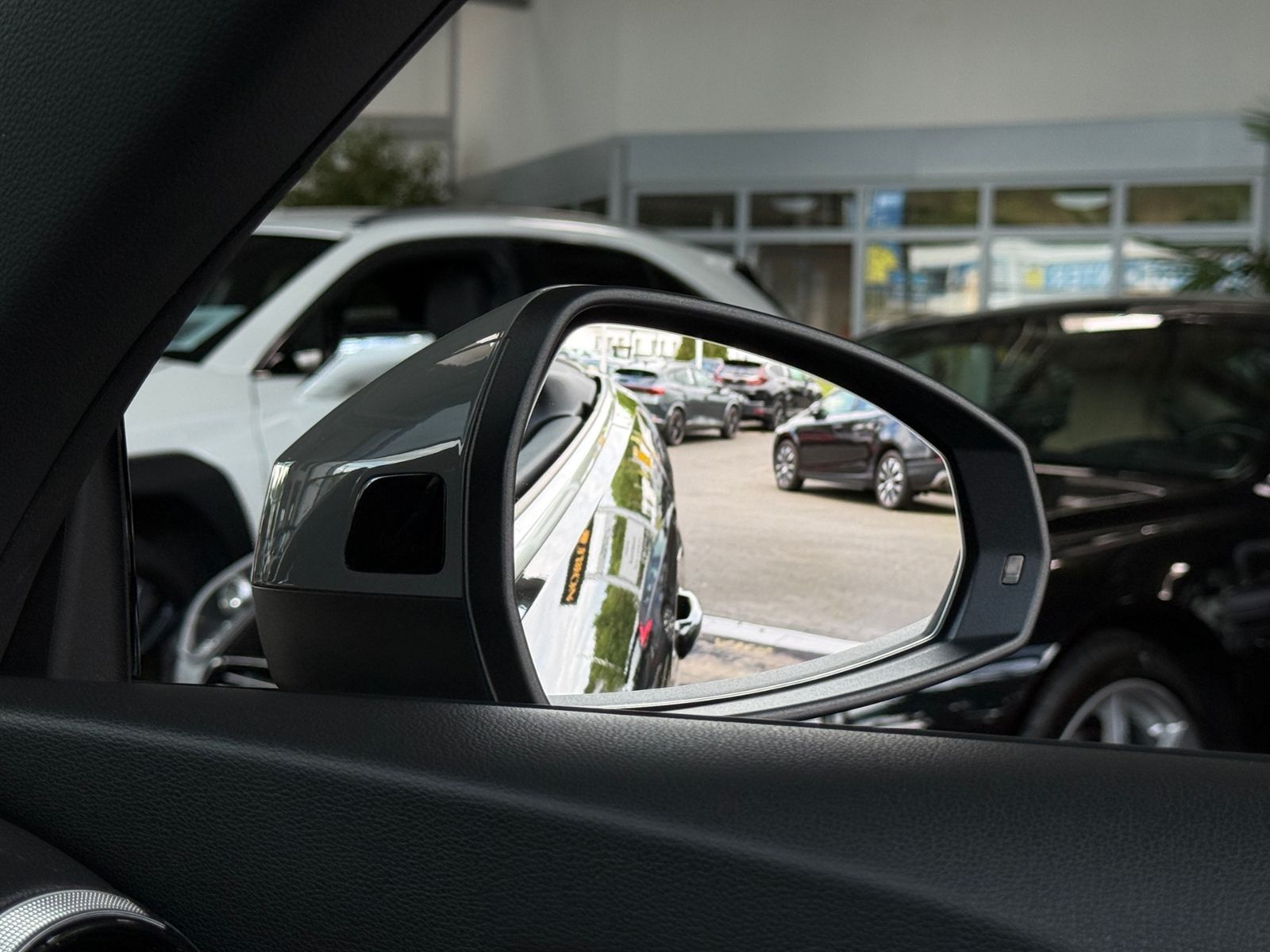 Fahrzeugabbildung Audi A3 Cabriolet S line B&O ACC MATRIX RFK 19"