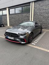 Mercedes-Benz E 200 Autom. - AMG Paket