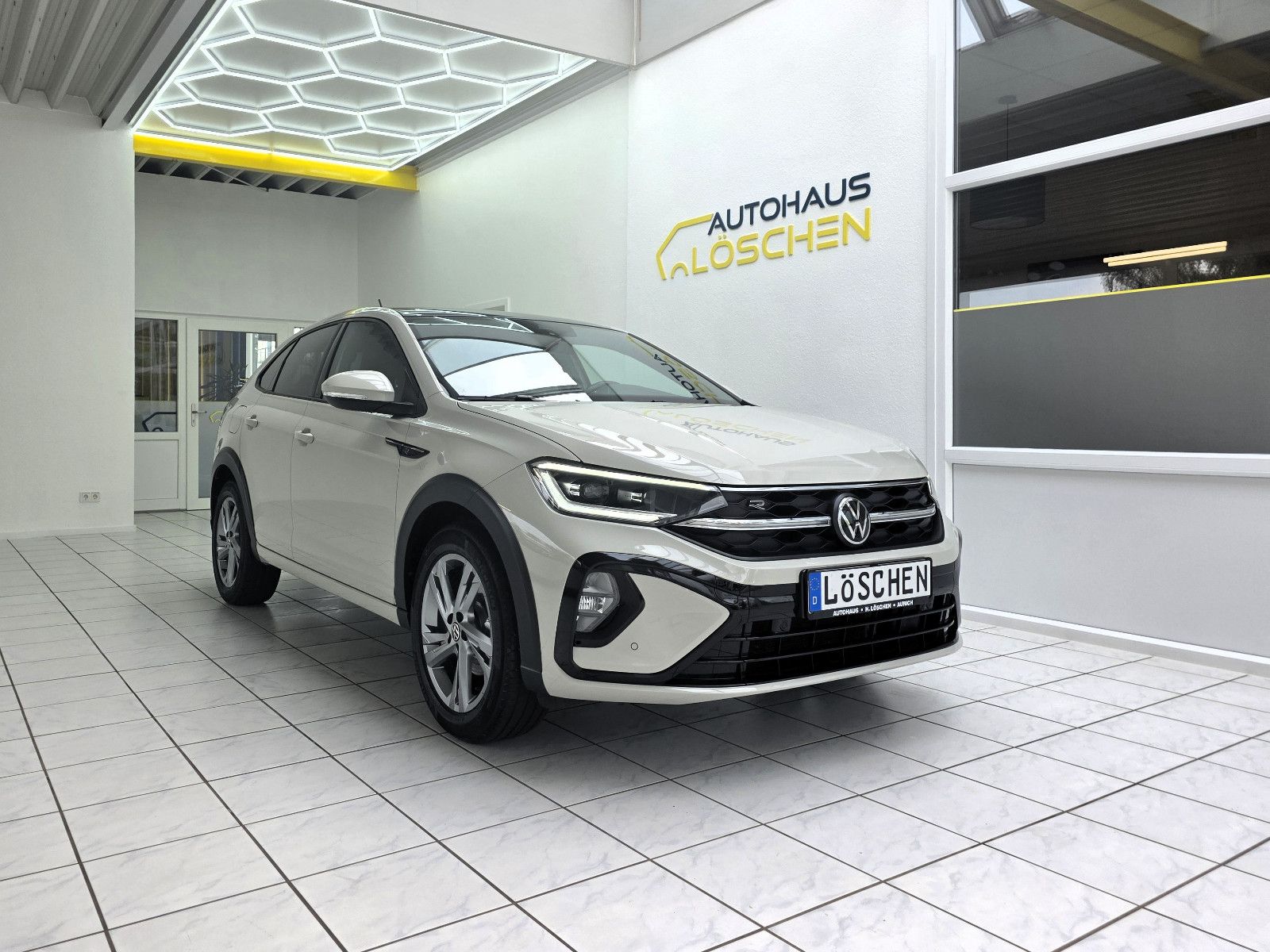 Volkswagen Taigo R-Line Panorama Rückfahrkamera