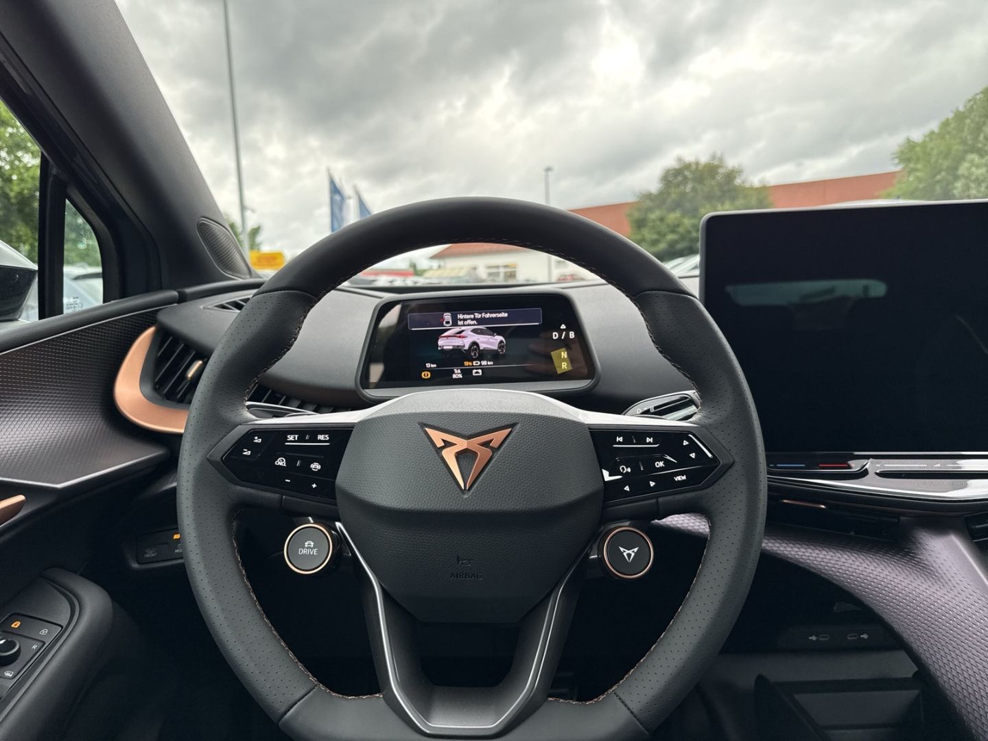 Cupra Tavascan - Bild 9