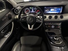MERCEDES-BENZ E 300 e Avantgarde/2.HAND/LED/CAM/NAVI/SHZ/TOP! MERCEDES-BENZ E 300 e Avantgarde/2.HAND/LED/CAM/NAVI/SHZ/TOP!