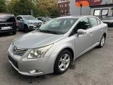 Toyota Avensis 1.8 CLIMATRO.*PDC*TÜV*SCHECKHEFT*2.HAND! - Toyota Avensis in Duisburg
