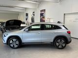 Mercedes-Benz GLA 200 PROGRESSIVE ADV. 360°+AHK+EASYPACK+LED - Mercedes-Benz GLA-Class: 5 Türen