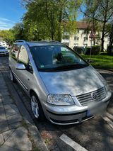 Volkswagen VW Sharan Exclusive Edition - Volkswagen Sharan: Exclusive Edition