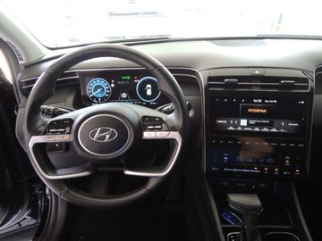 Hyundai TUCSON - 8
