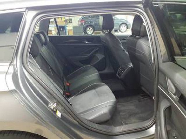 Volkswagen Passat Variant - Bild 6