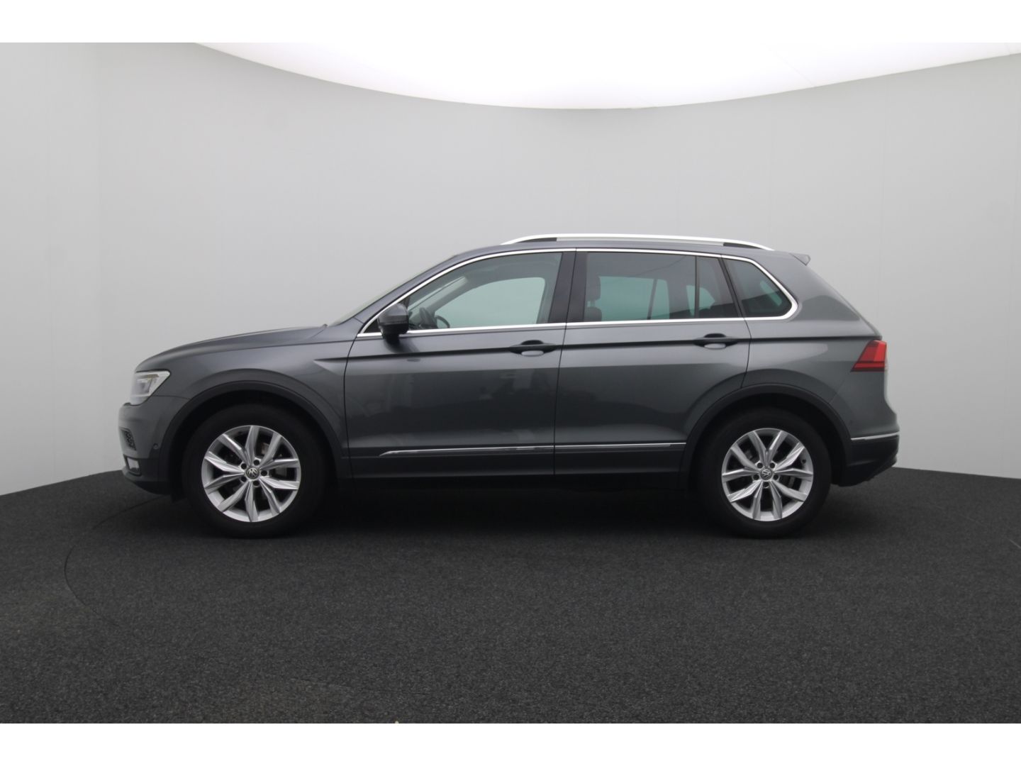 Fahrzeugabbildung Volkswagen Tiguan Highline BMT Start-Stopp ACC 3-Klimaautom