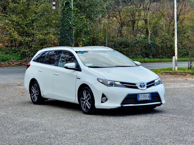 Toyota Auris Touring Sports 1.8 Hybrid Lounge 20