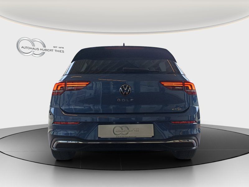 Fahrzeugabbildung Volkswagen Golf VIII 1.5 eTSI Goal DSG