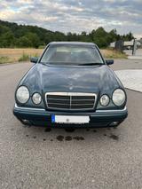 Mercedes-Benz W210 E 240 Elegance - Mercedes-Benz E-Class: 210