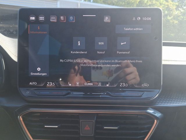 Leon KEYLESS PDC SHZ KAMERA NAVI ACC FACEL. LED