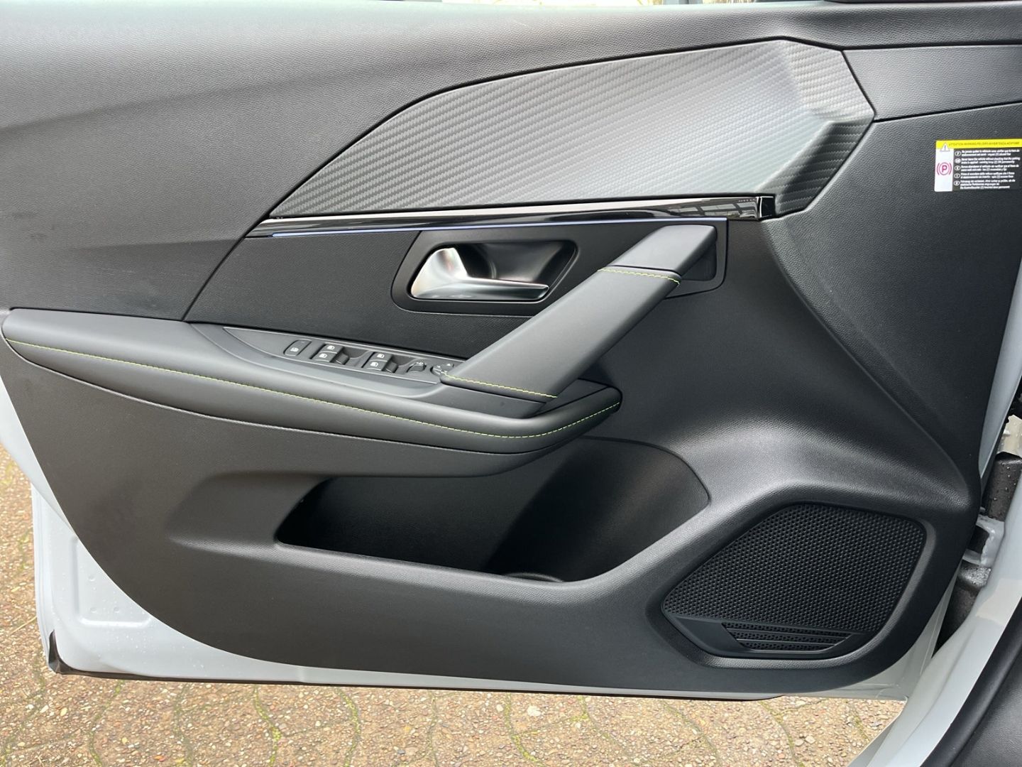 Peugeot 208 - Bild 13