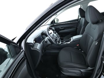Hyundai TUCSON - 8