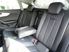 AUDI A5 35 2.0TFSI Sportback S line PANO-LEDER-MATRIX