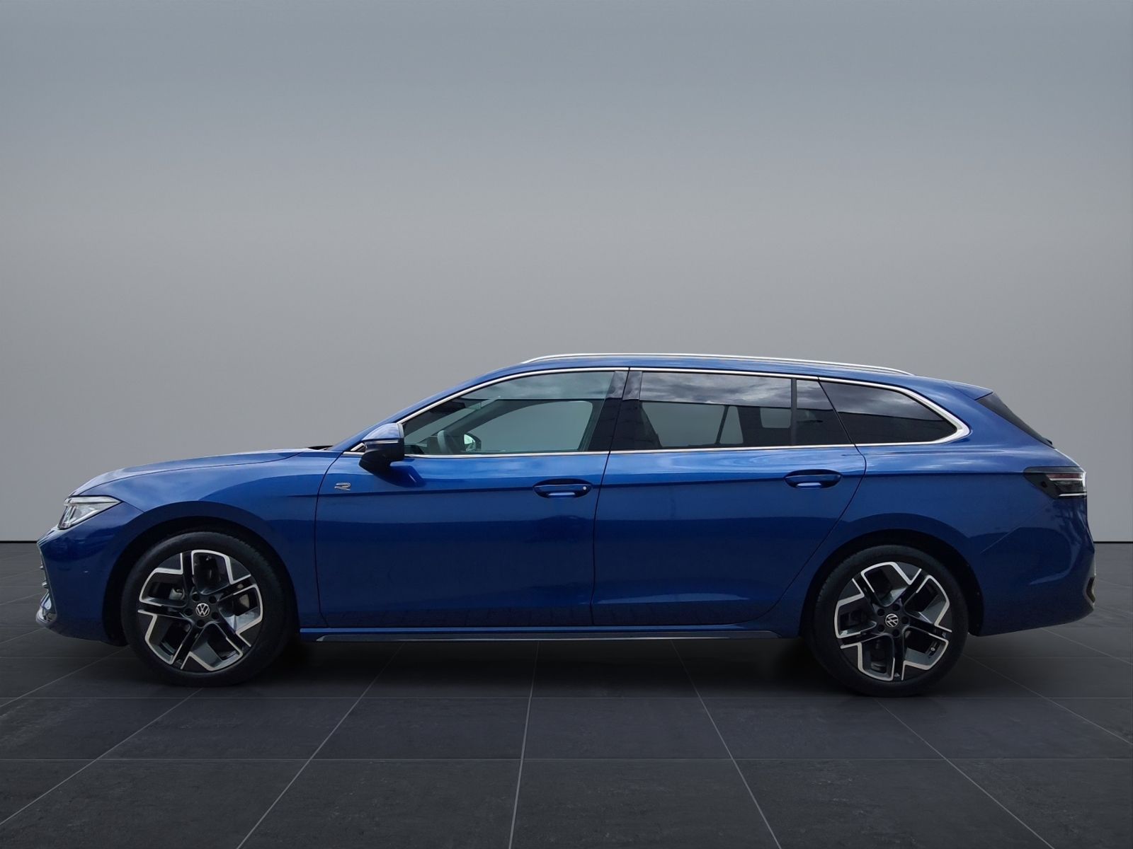 Volkswagen Passat 2.0 TDI DSG R-Line MATRIX WR NAVI 5JAHREG foto 4