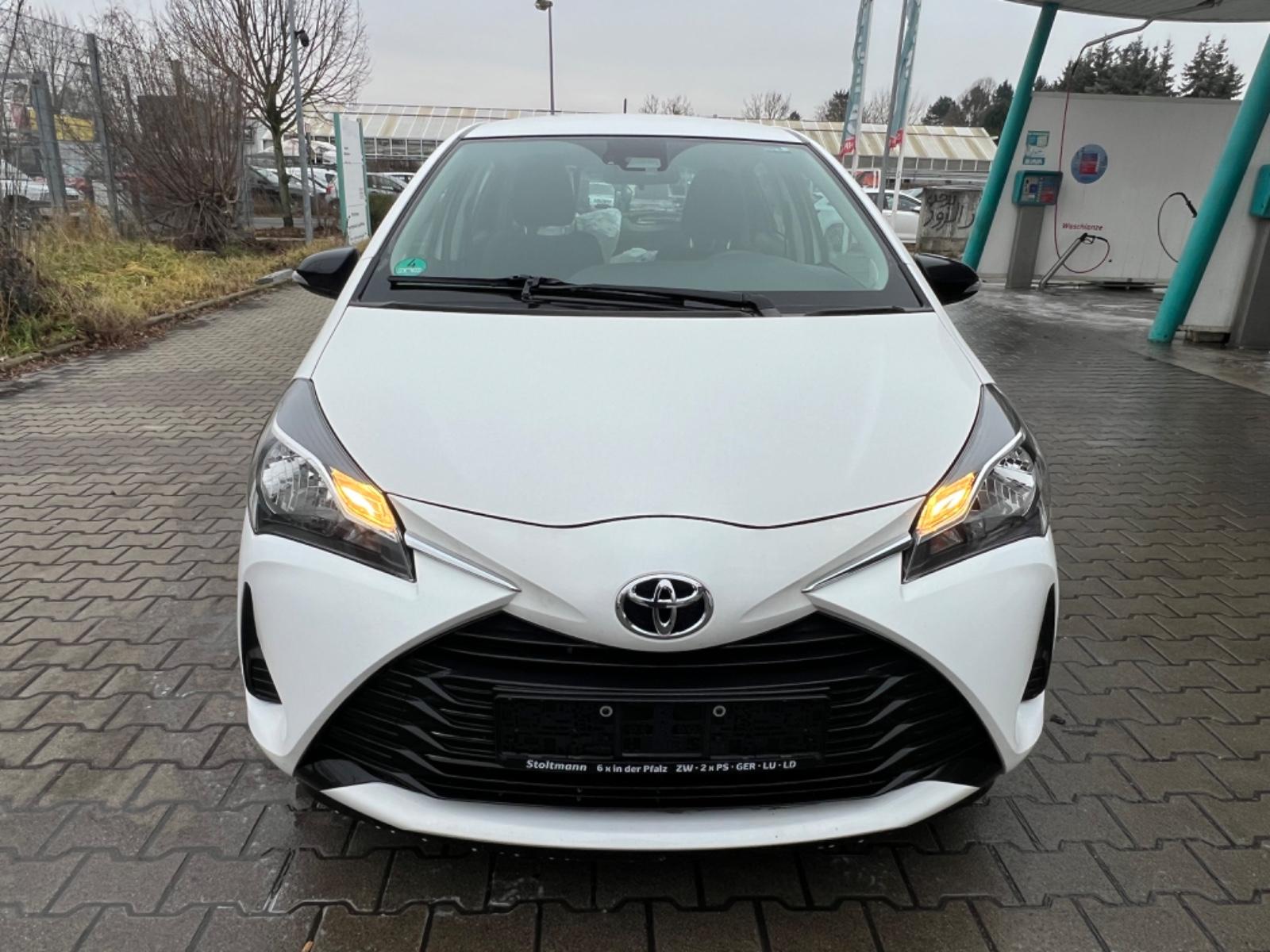 Toyota Yaris Basis