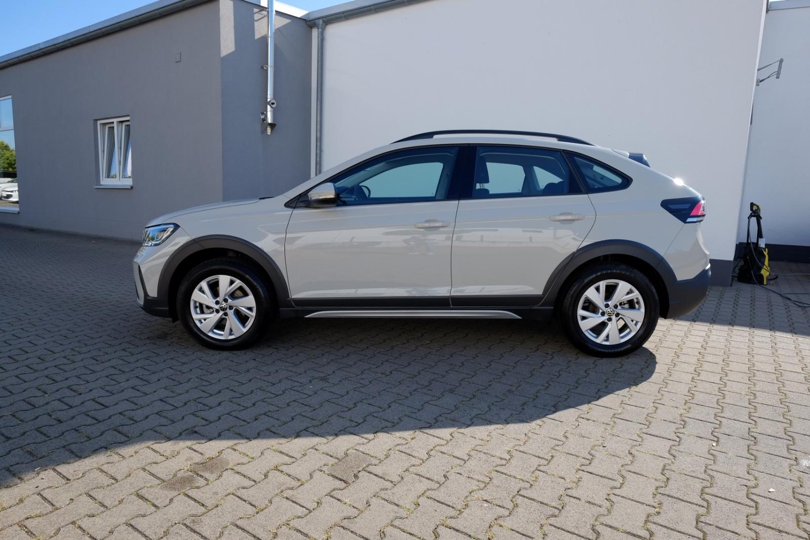 Volkswagen Taigo 1.0 TSI Life Nav/Kam/SHZ/AppC/LED/ACC