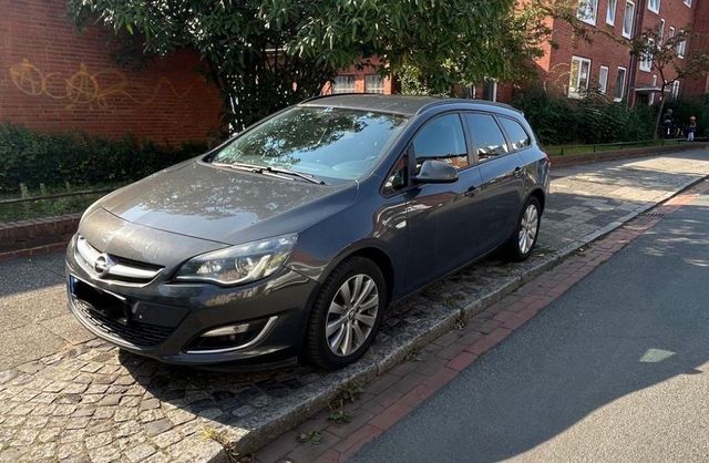 Opel OPEL ASTRA 1.7 DCTI Xenon