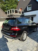 Mercedes-Benz ML 250 BlueTEC 4MATIC - - Mercedes-Benz ML-Class mit Diesel-Antrieb
